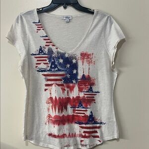 Indigo Cream V-Neck Tee with Distressed Red & Blue Flag Print